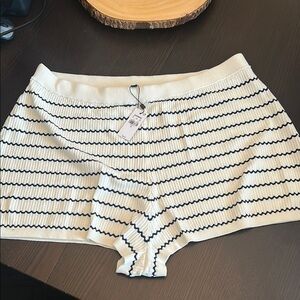 Striped cream and navy knit Shorts